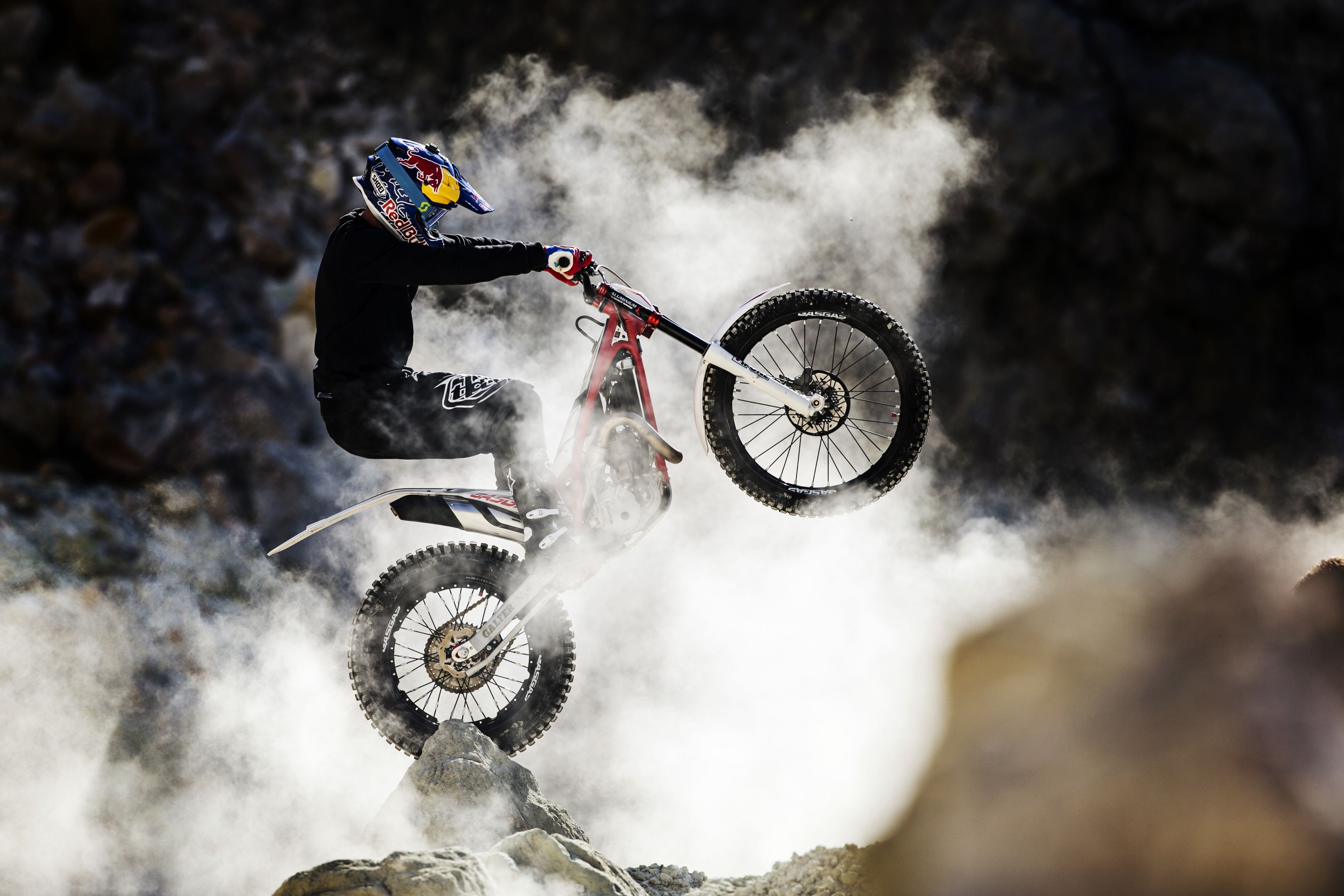 Julien Dupont- Action